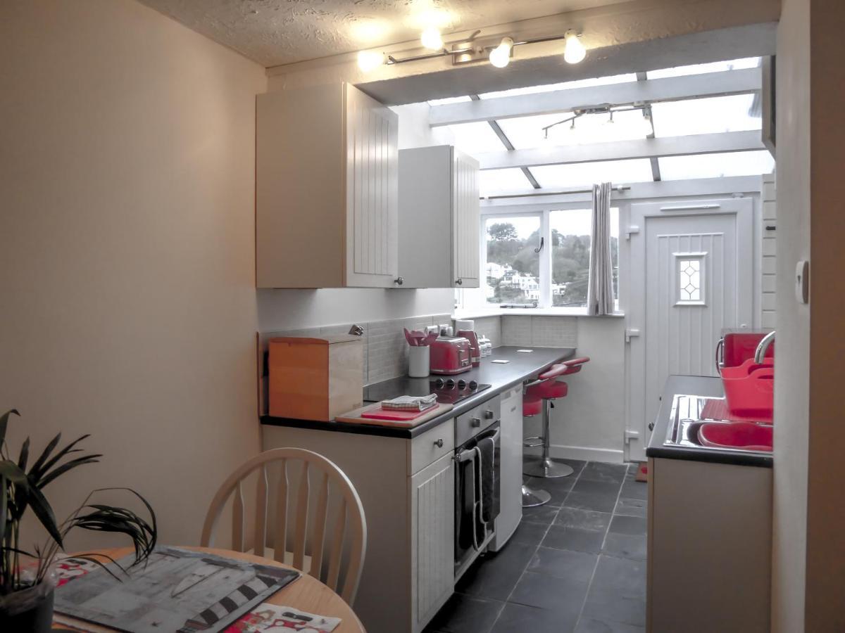 Looe Self Catering Apartment Exterior photo