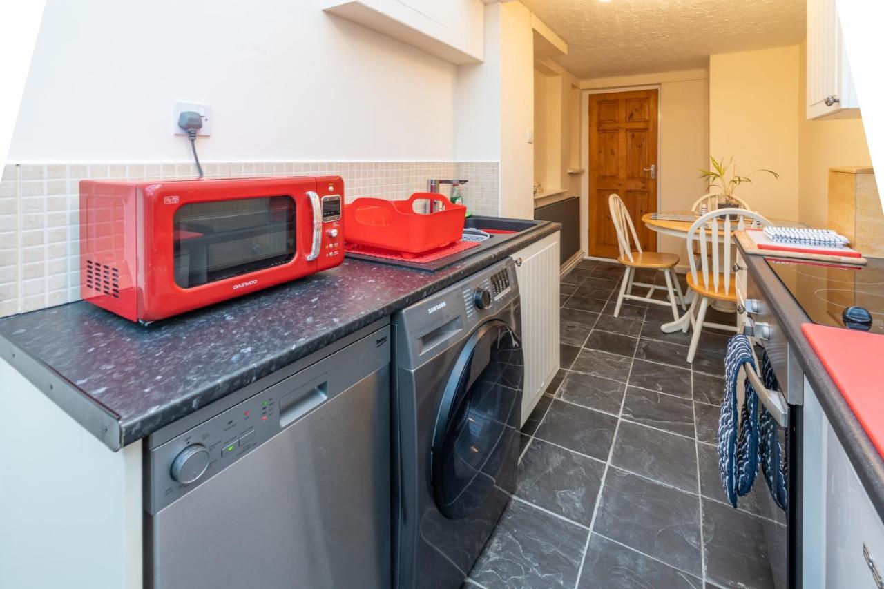 Looe Self Catering Apartment Exterior photo